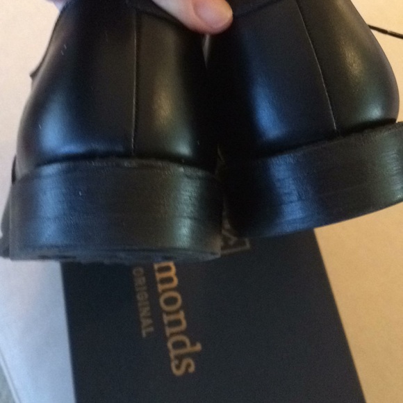 Allen Edmonds Fifth Avenue Cap-toe Oxford shoes - Picture 4 of 6